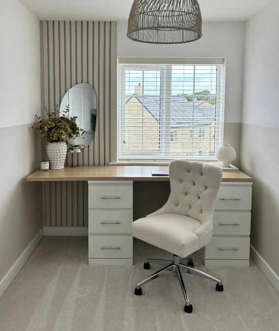 Neutral Slat Wall Nook