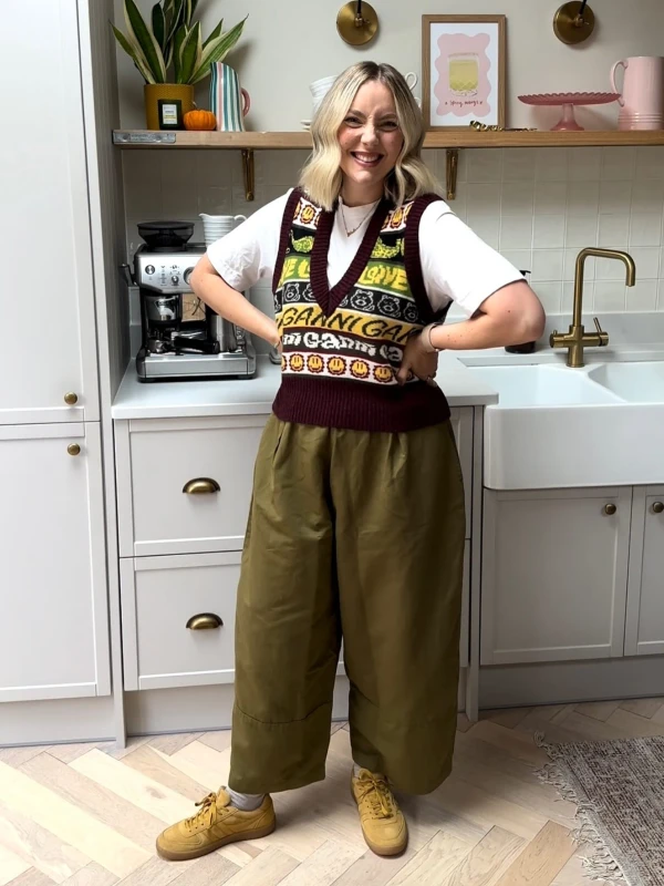 Patterned Vest and Olive Wide Leg Pants