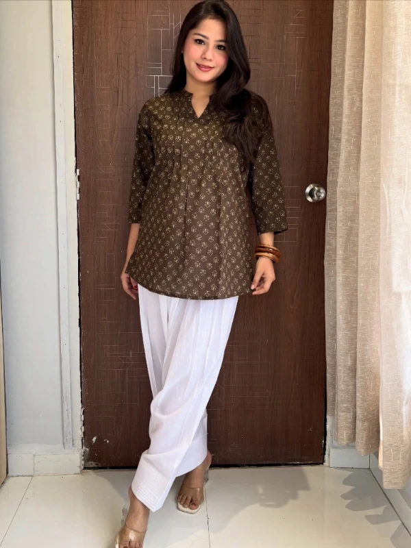 Printed Tunic with Tailored Trousers