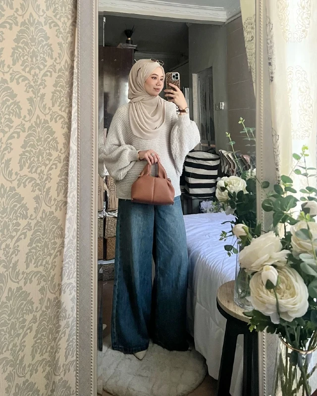 Balloon Sleeve Knit and Ultra Wide Jeans