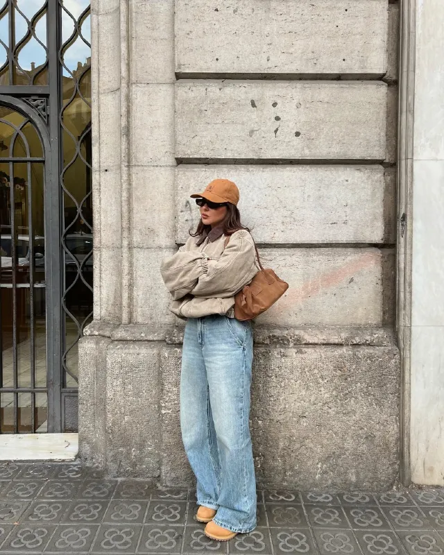 Cropped Canvas Jacket and Wide Leg Jeans