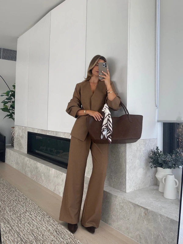 Monochromatic Brown Suit