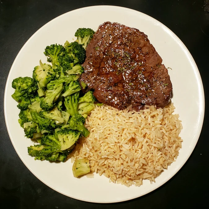 Steak and Brown Rice Meal