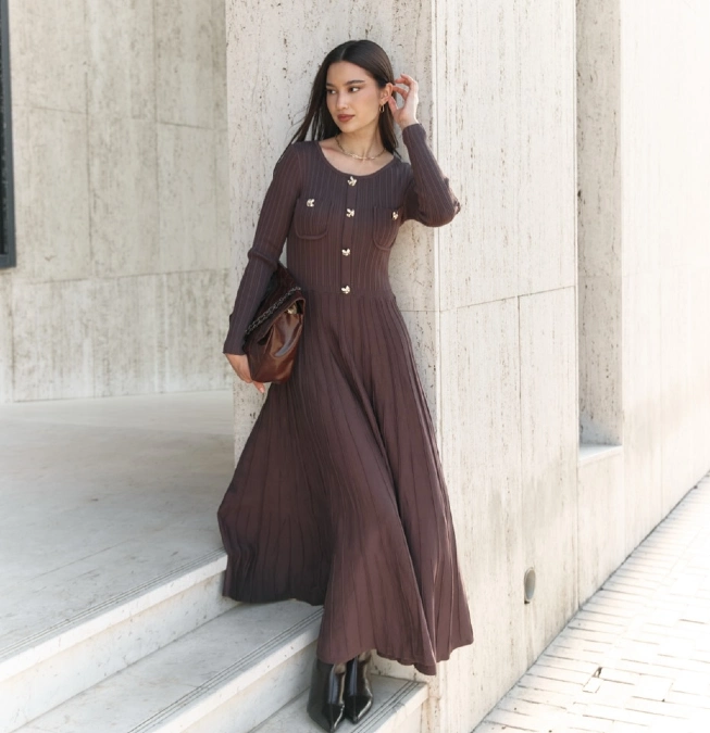 Chocolate Brown Ribbed Knit Dress
