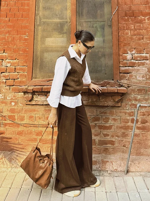 Brown Vest + White Shirt + Wide-Leg Trousers