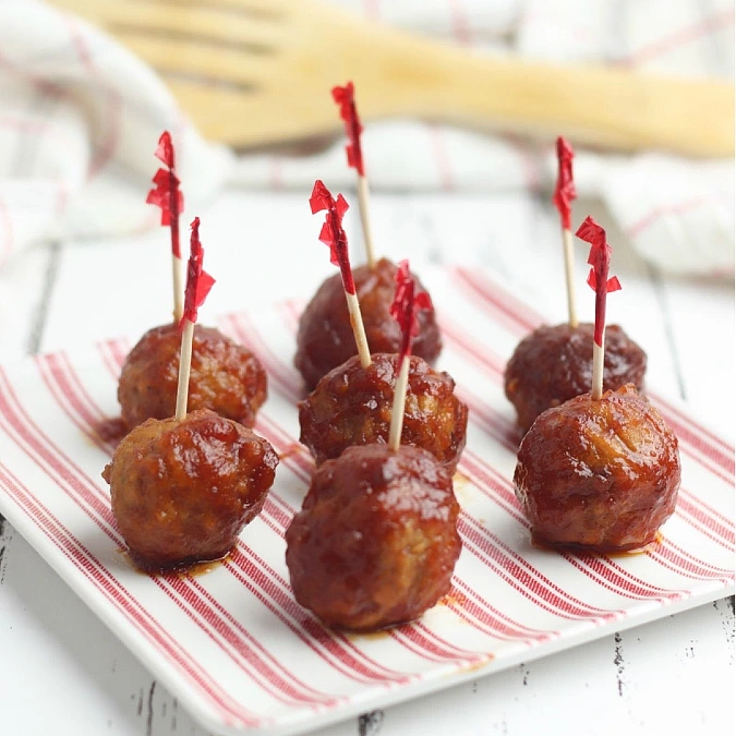 Slow Cooker Cranberry Meatballs